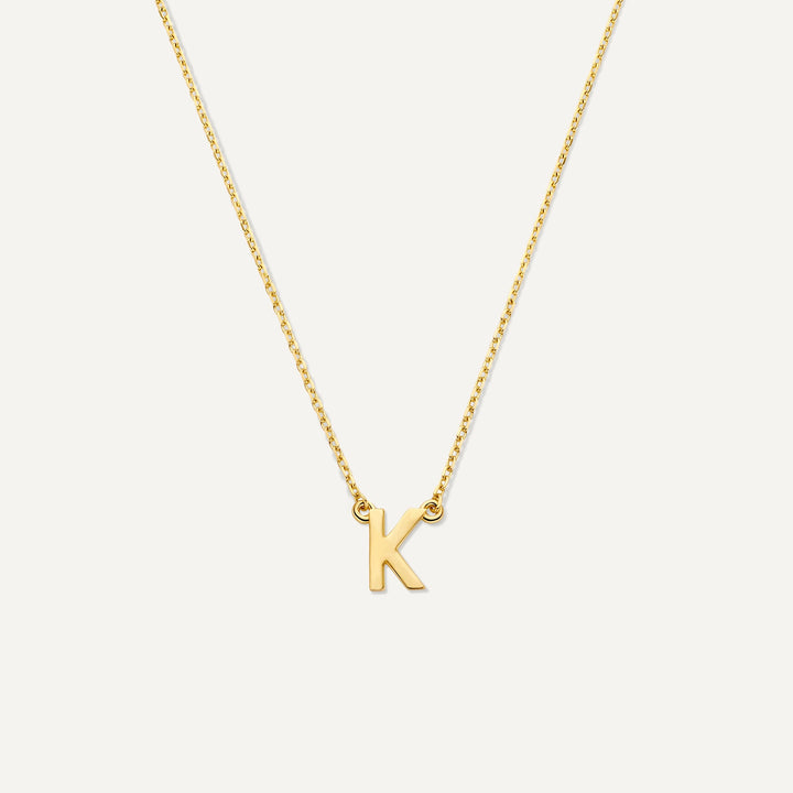 Χρυσό Κολιέ Essential με Αρχικό